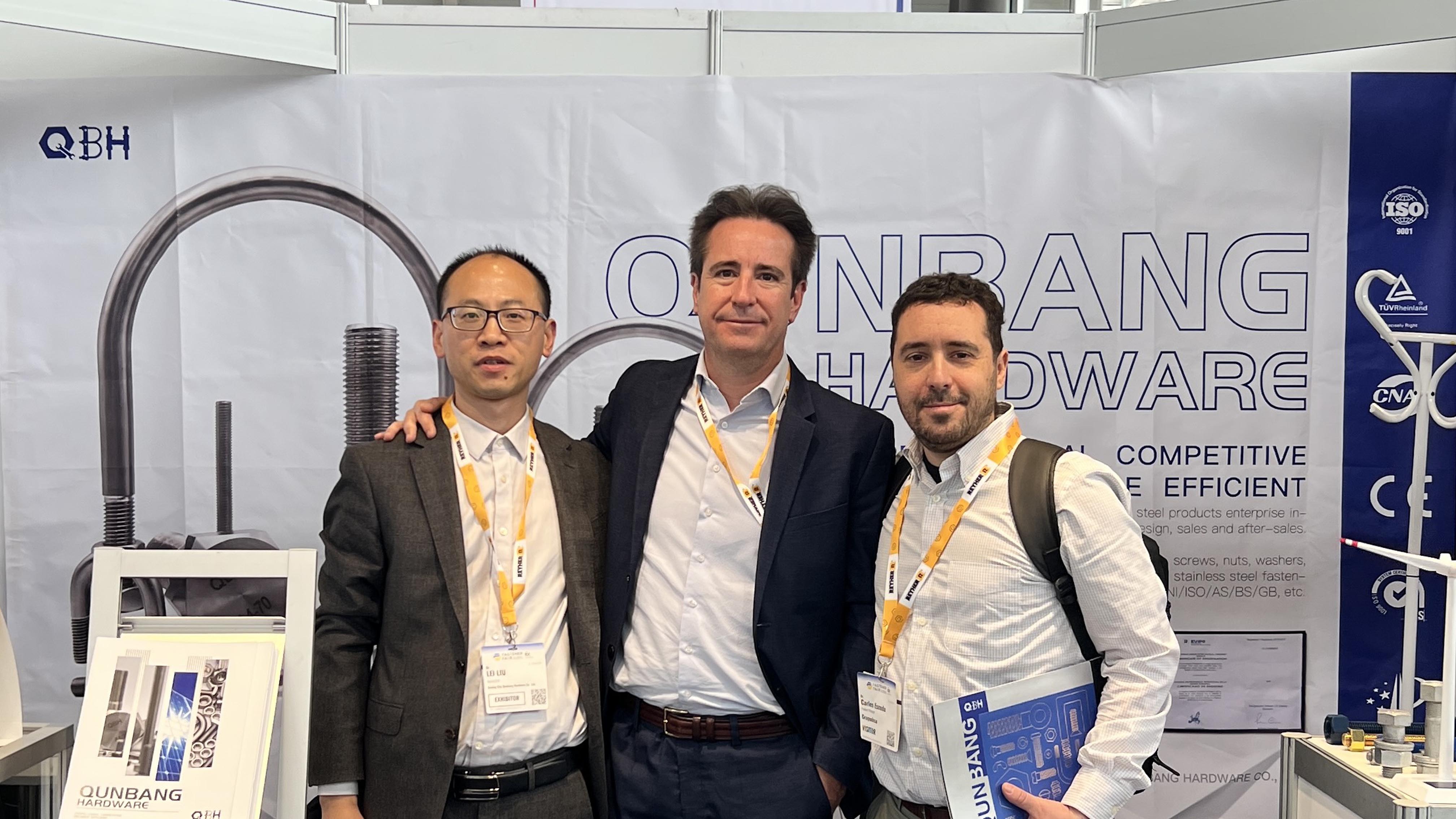 QBH Company brilla en la exposición de sujetadores 2025 en Stuttgart, Alemania, y su influencia de marca se mejora aún más